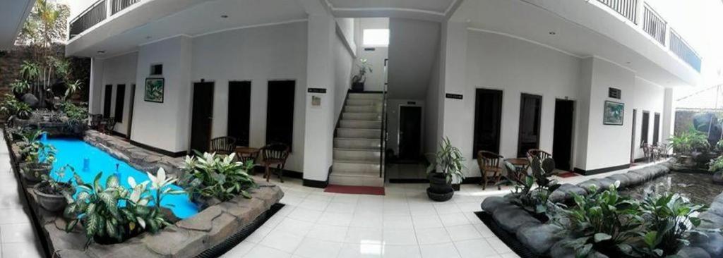 Maktal Hotel Mataram Exterior foto