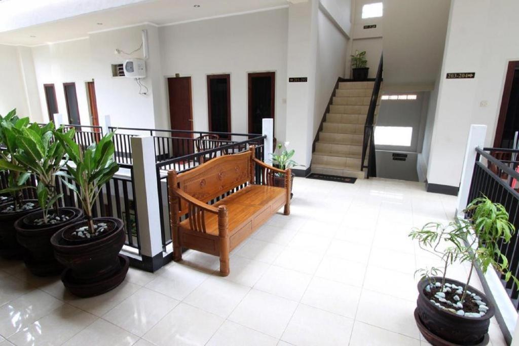 Maktal Hotel Mataram Exterior foto
