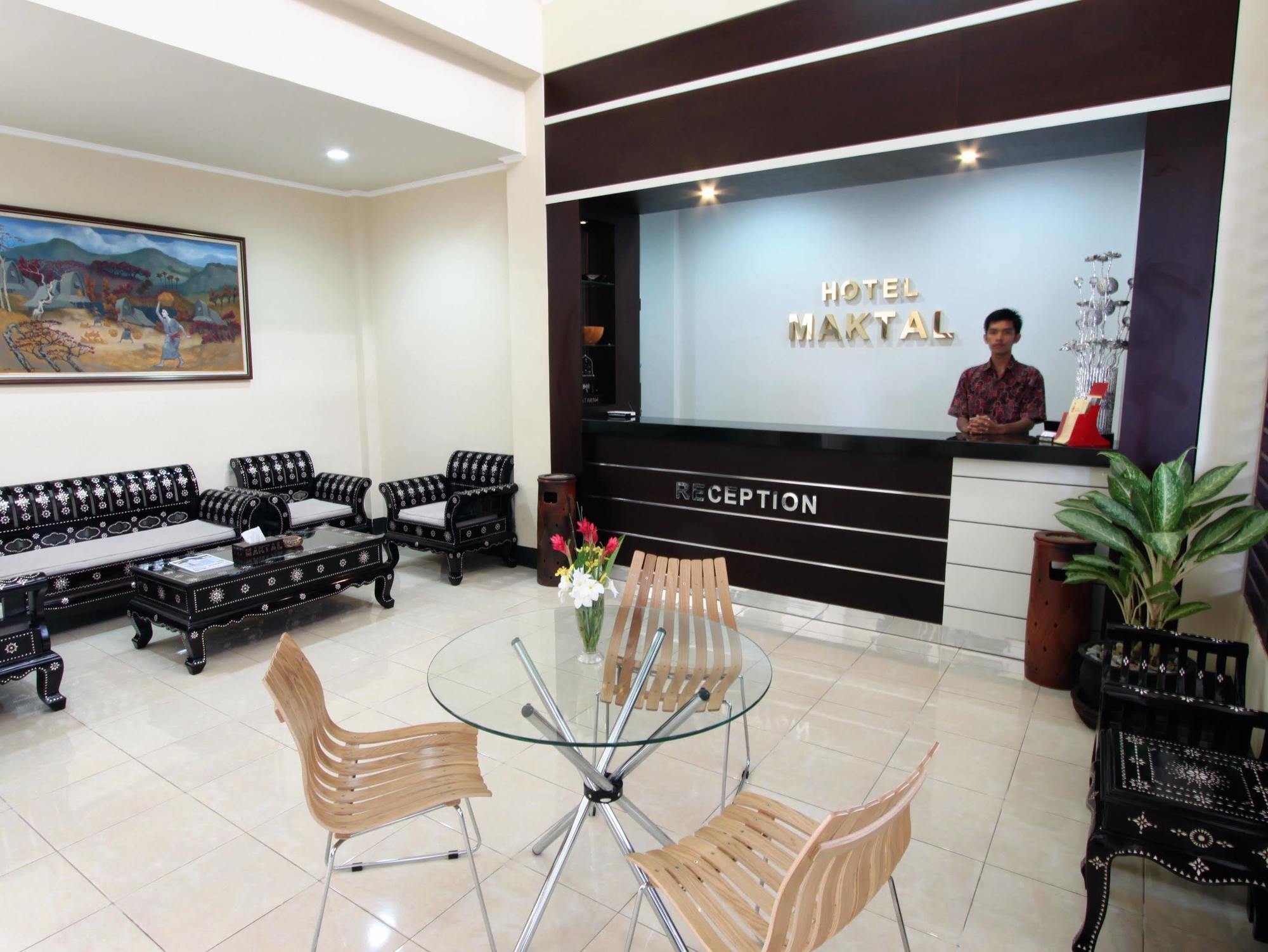 Maktal Hotel Mataram Exterior foto