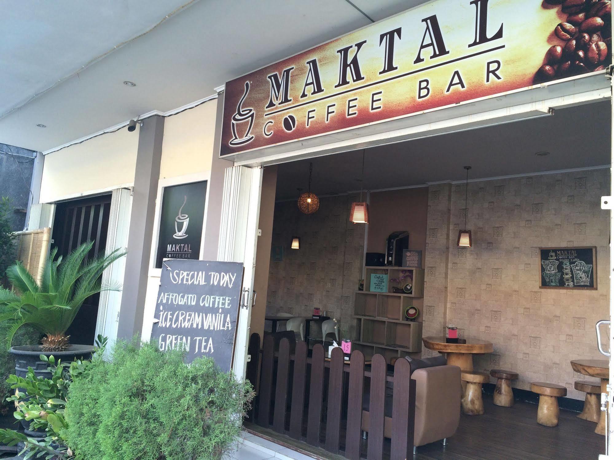Maktal Hotel Mataram Exterior foto