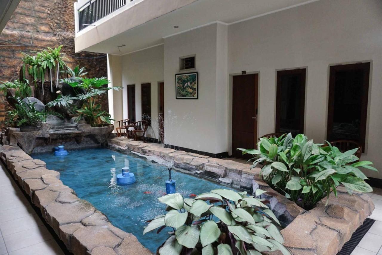 Maktal Hotel Mataram Exterior foto